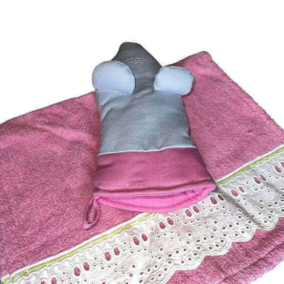 Pottery Barn Kids Pink Elephant Kitchen set dish towel and elephant oven mitt - Picture 4 of 6